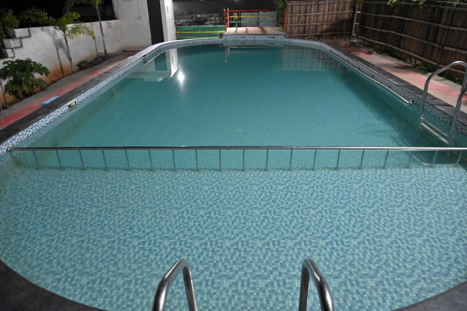 Apna Farmhouse - Private Villa With Pool & Play Area - Near Fort -15 Min To Ellora Caves Daulatabad ภายนอก รูปภาพ